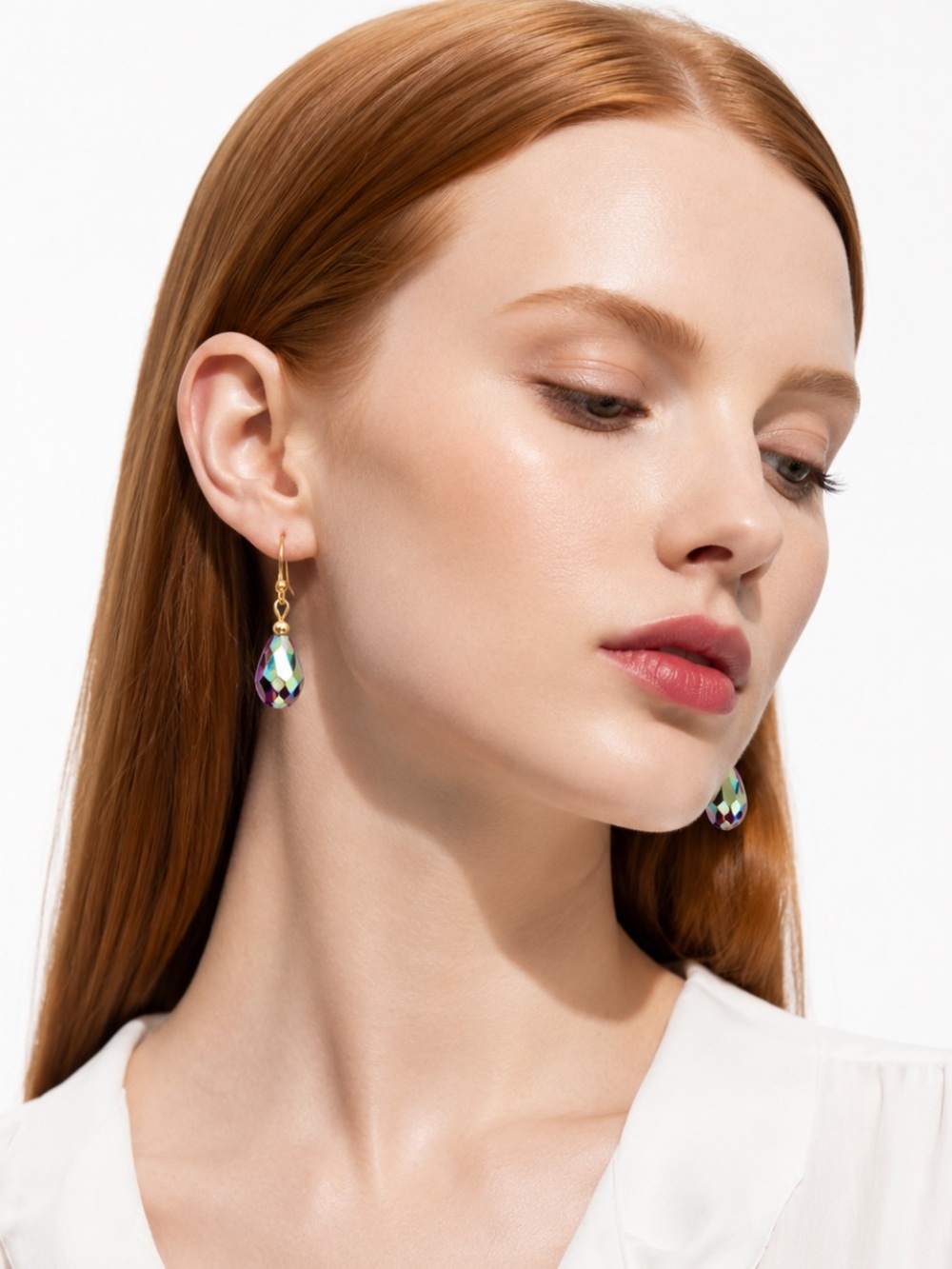 🖤5/$25 Crystal AB earrings gold pierced ears